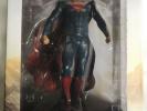 D988. DC Justice League SUPERMAN Gallery PVC Diorama by Diamond Select (2018)